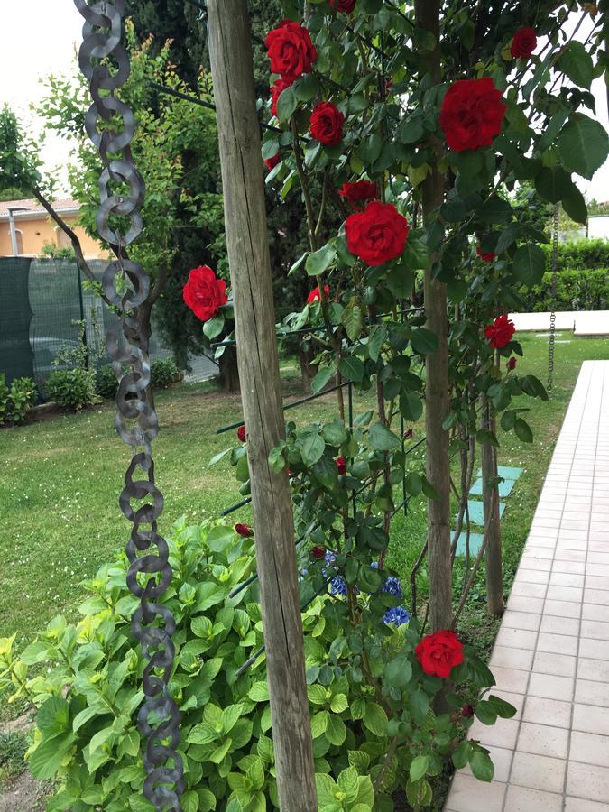 B&B Villa Giulia Desenzano del Garda Kültér fotó