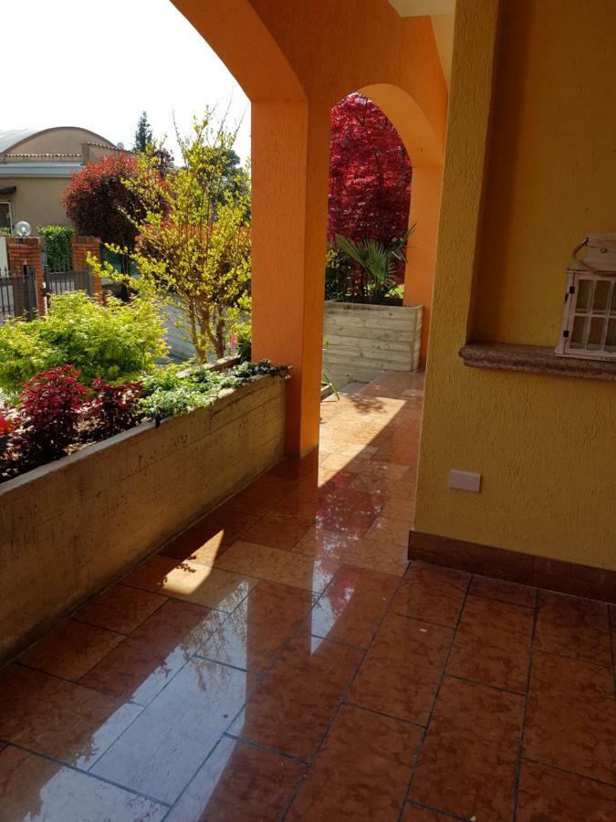 B&B Villa Giulia Desenzano del Garda Kültér fotó