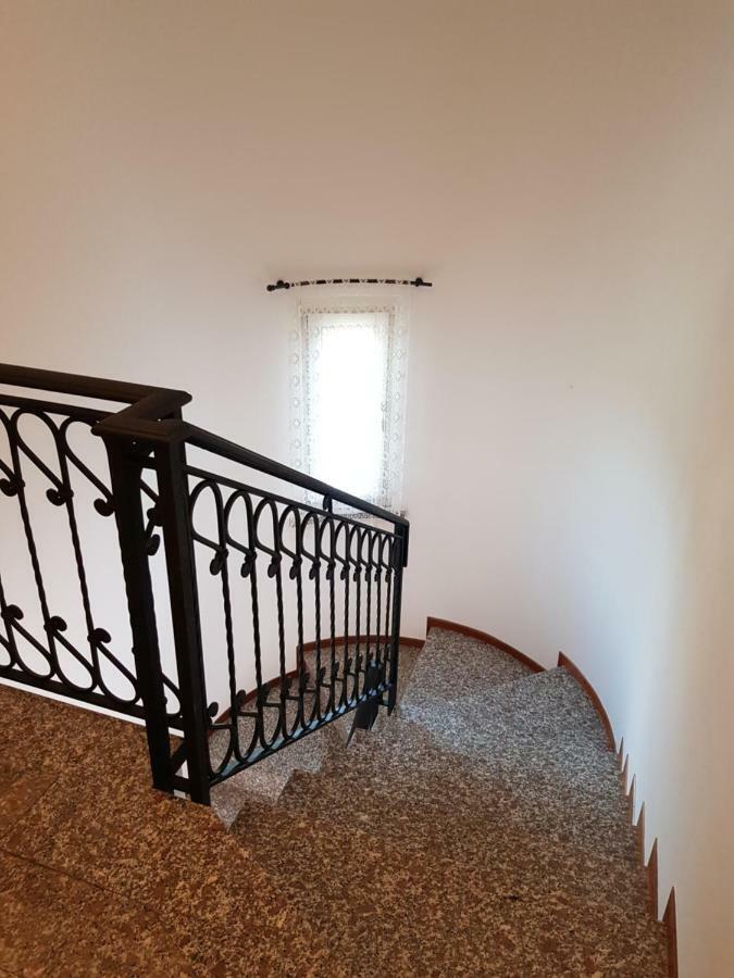 B&B Villa Giulia Desenzano del Garda Kültér fotó
