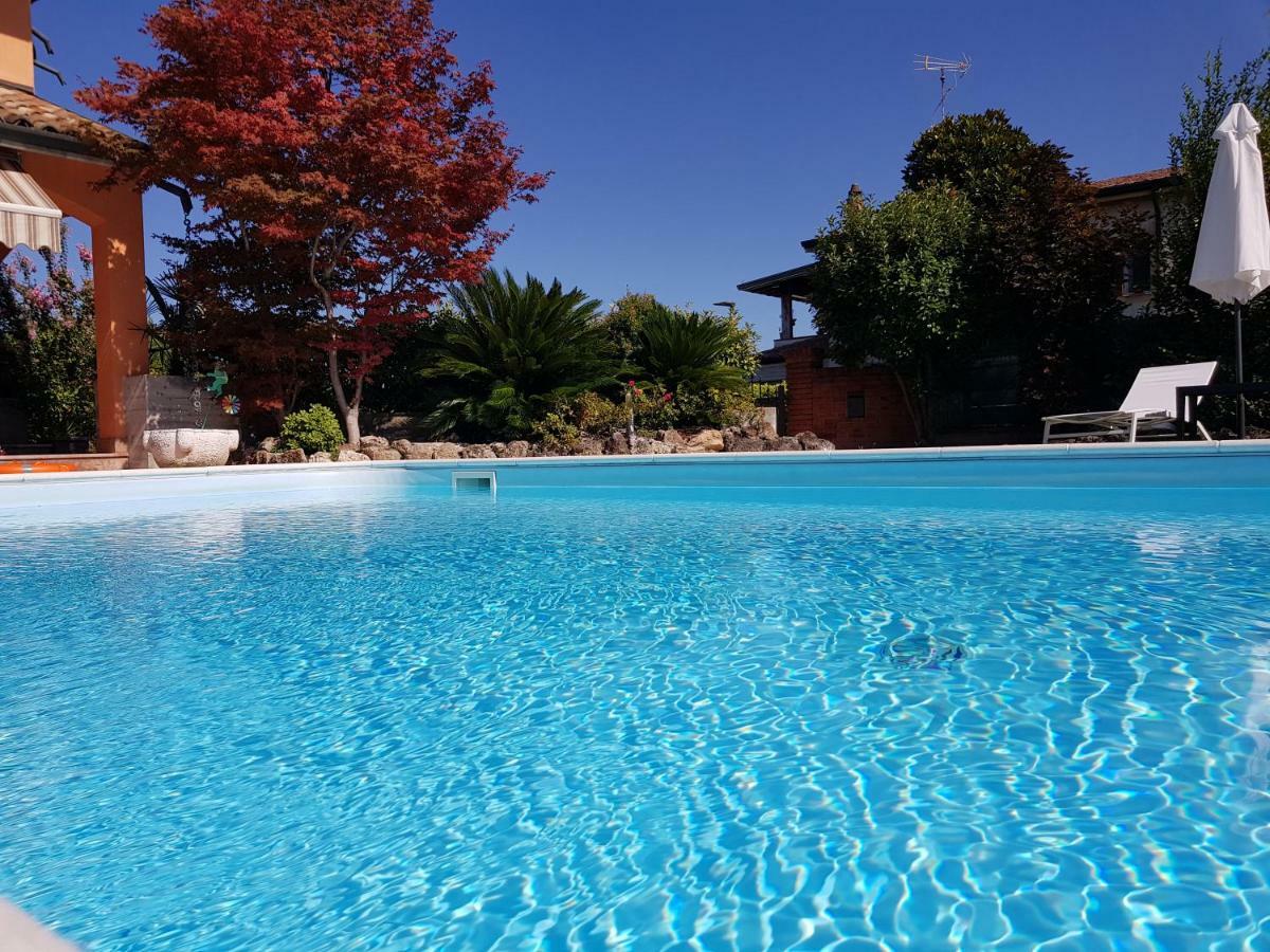 B&B Villa Giulia Desenzano del Garda Kültér fotó
